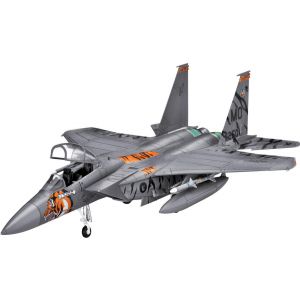 Revell modelset F-15 E strike eagle