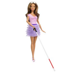Barbie pop fashionista met paarse jurk 